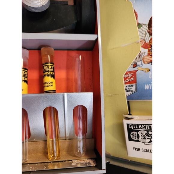 Vintage Gilbert 13031 Microscope and Lab Set - Picture 10 of 11